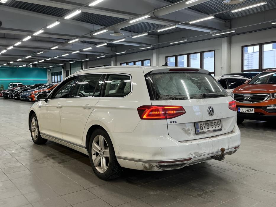 VOLKSWAGEN Passat 2016