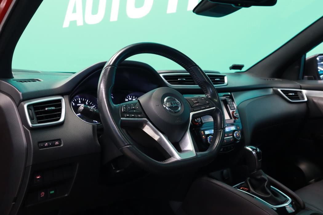 NISSAN Qashqai 2018
