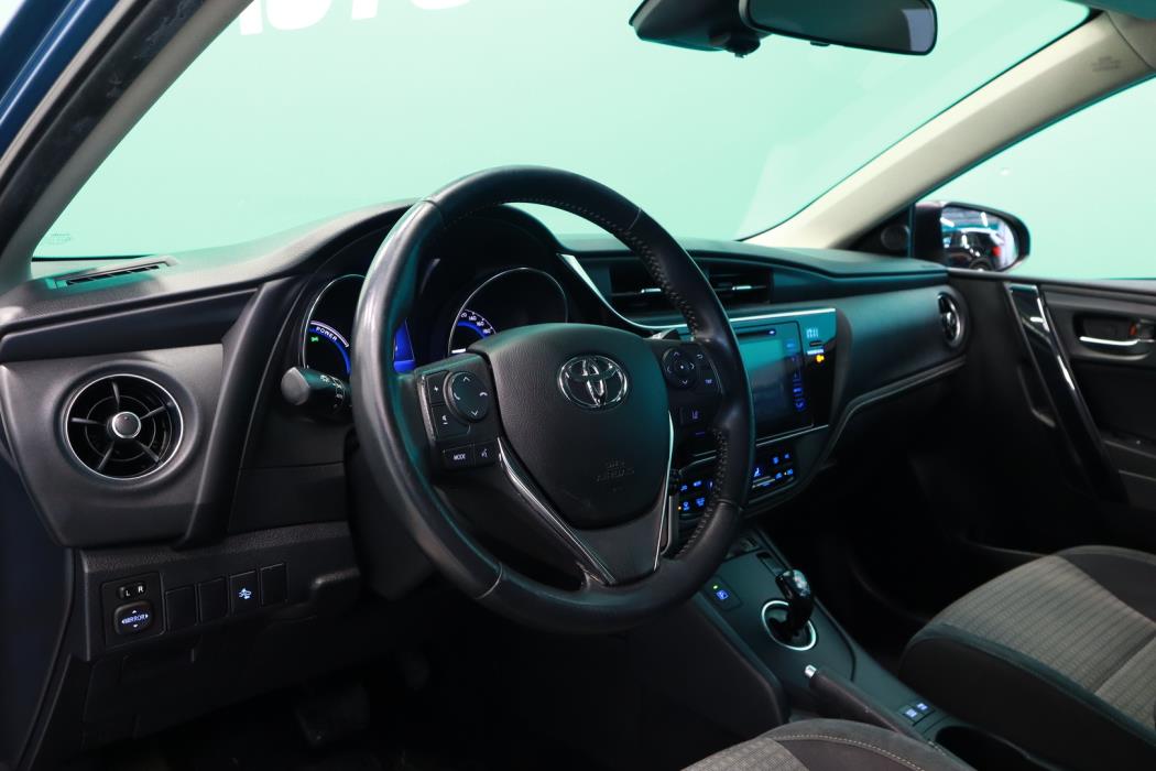TOYOTA Auris 2019