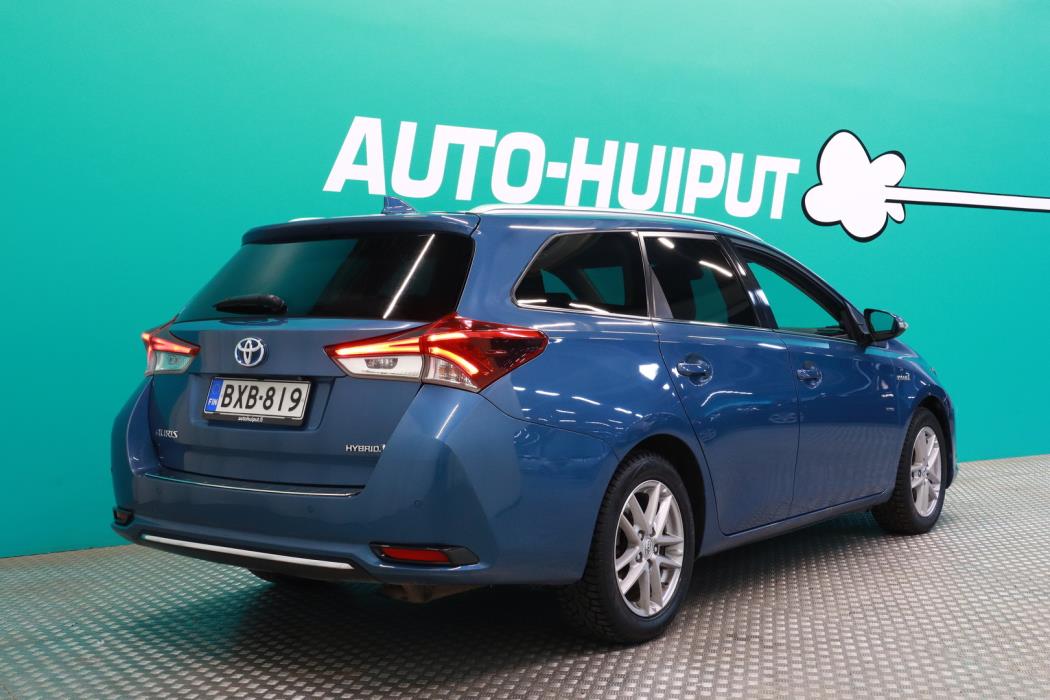 TOYOTA Auris 2019