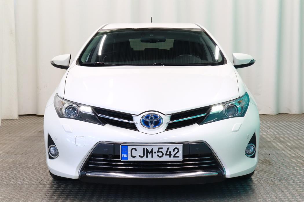 TOYOTA Auris 2014