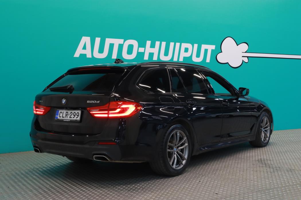 BMW 520 2019