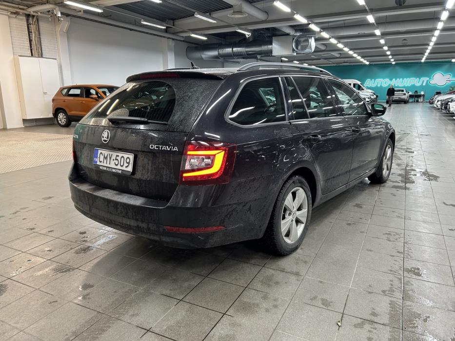 SKODA Octavia 2019