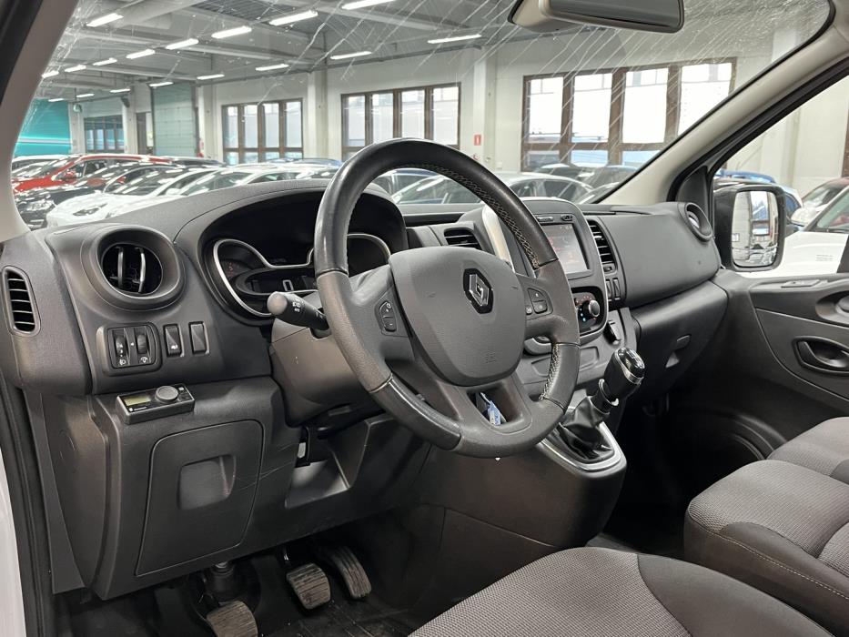RENAULT Trafic 2020