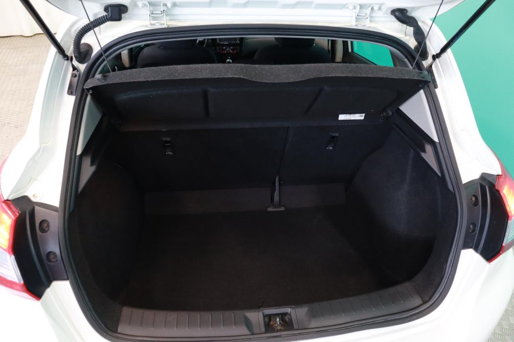 NISSAN Pulsar 2015