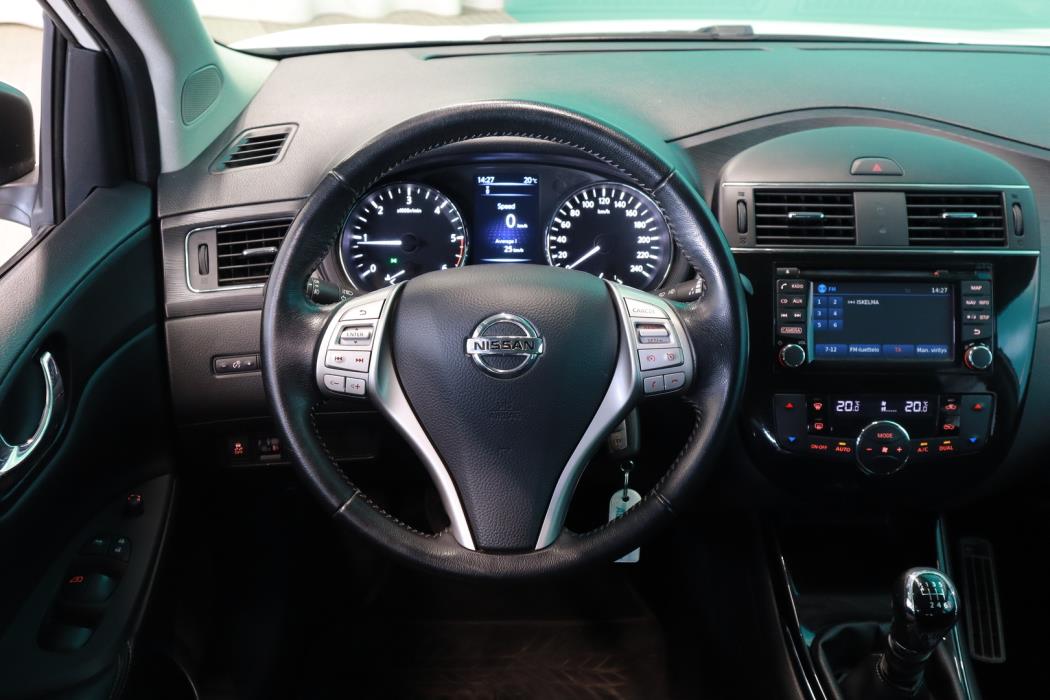 NISSAN Pulsar 2015