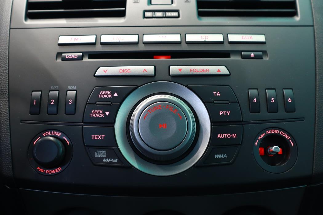 MAZDA 3 2009
