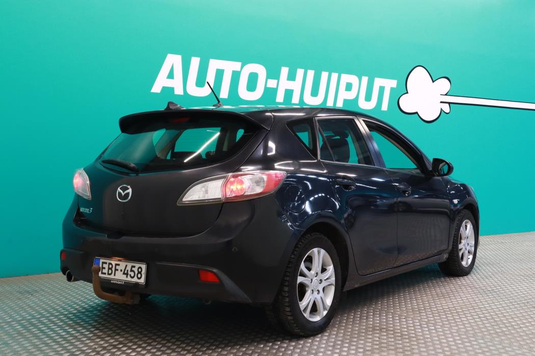 MAZDA 3 2009