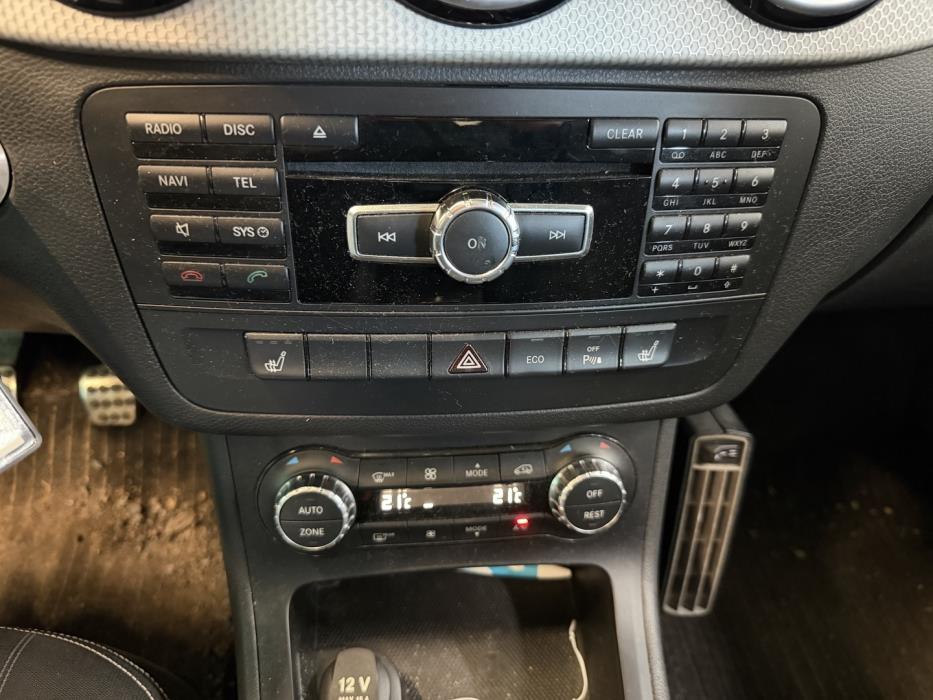 MERCEDES-BENZ B 2013