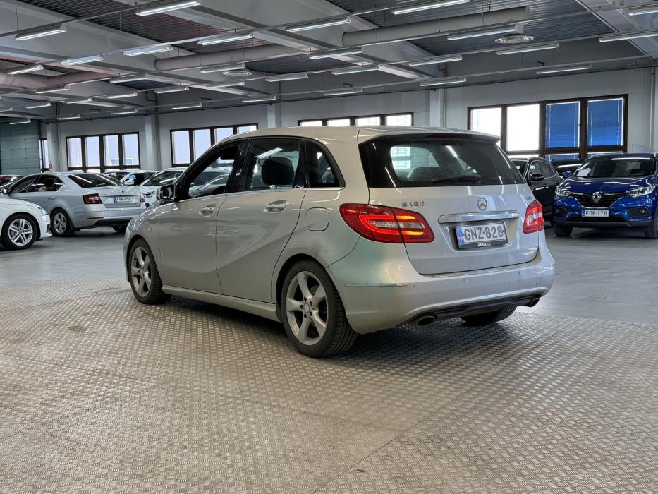 MERCEDES-BENZ B 2013