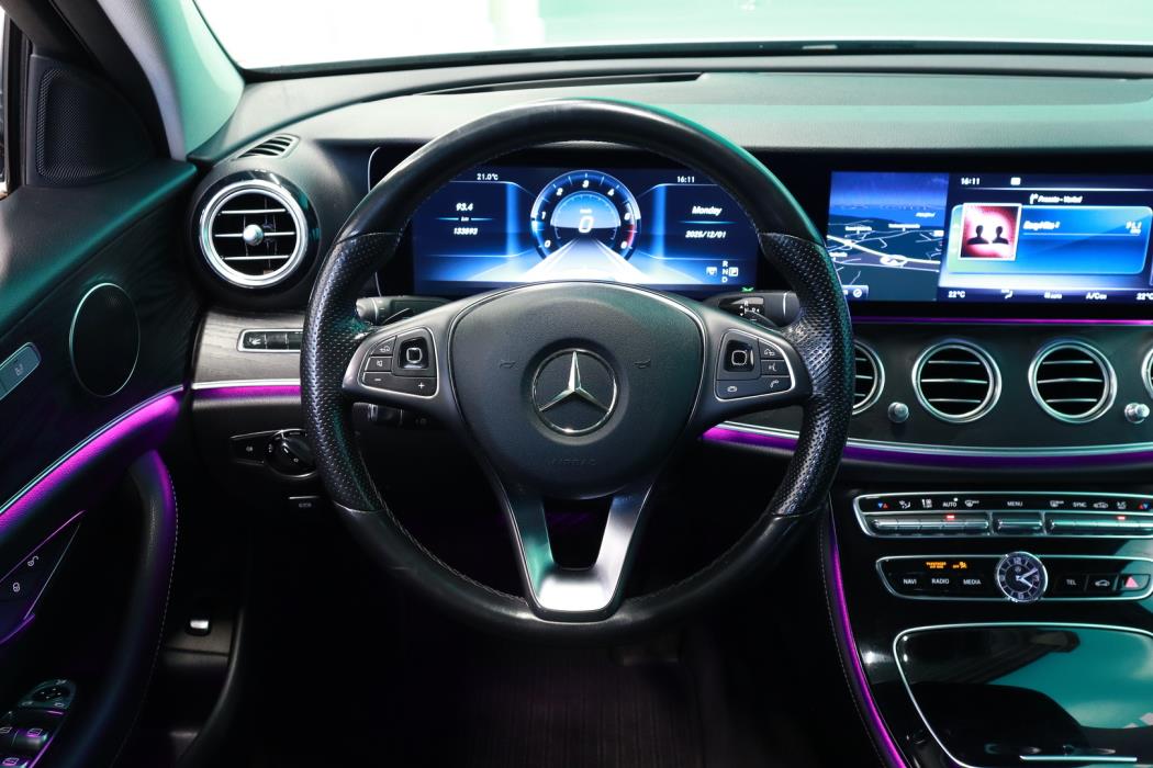 MERCEDES-BENZ E 2017