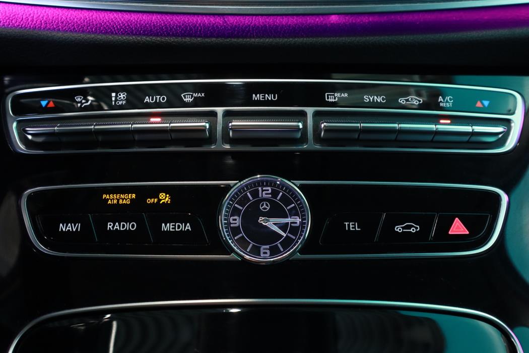 MERCEDES-BENZ E 2017