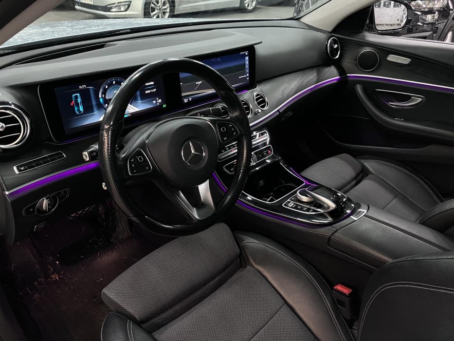 MERCEDES-BENZ E 2017