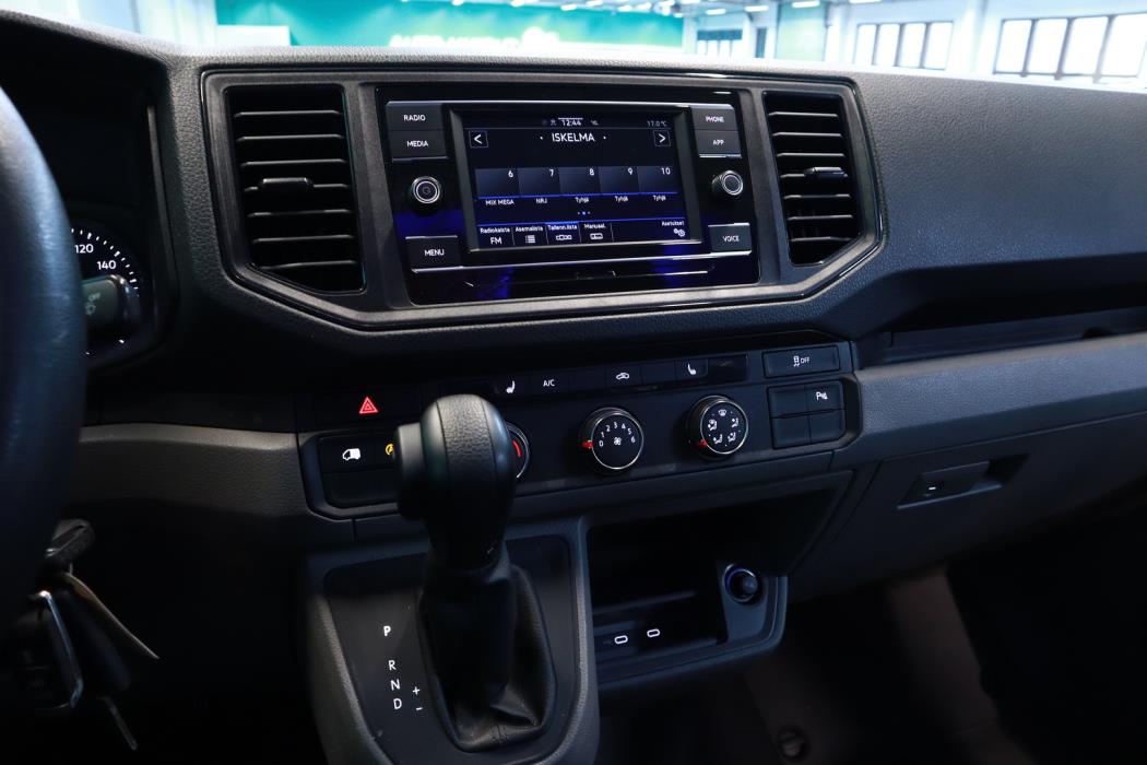 VOLKSWAGEN Crafter 2023