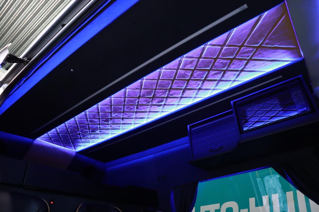 VOLKSWAGEN Crafter 2023