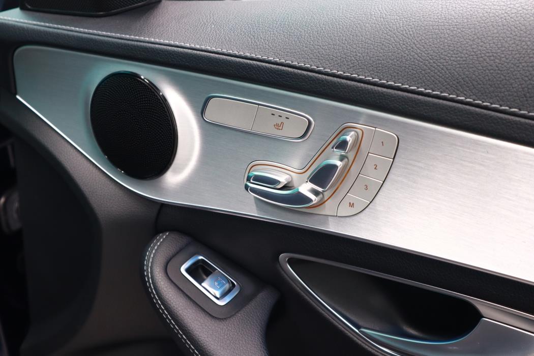 MERCEDES-BENZ C 2017