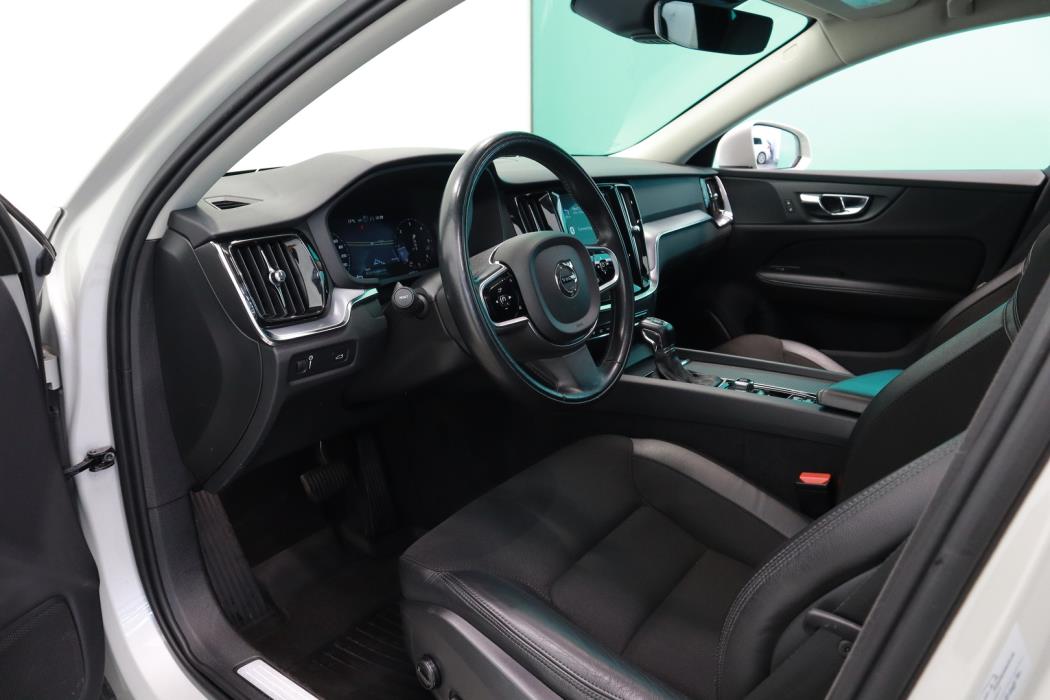 VOLVO V60 Cross Country 2019