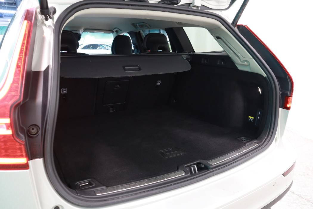 VOLVO V60 Cross Country 2019