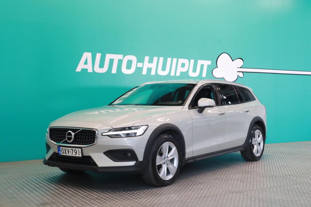 VOLVO V60 Cross Country 2019
