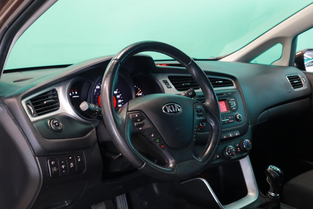 KIA cee'd 2014