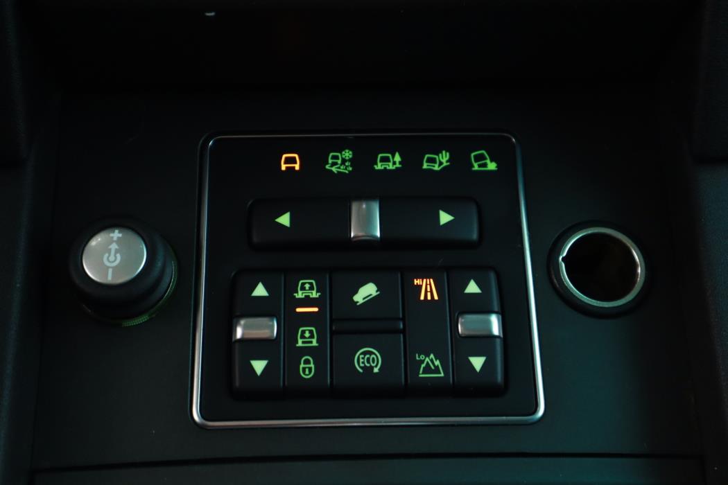 LAND ROVER Discovery 2016