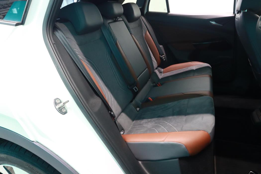 VOLKSWAGEN ID.4 2021