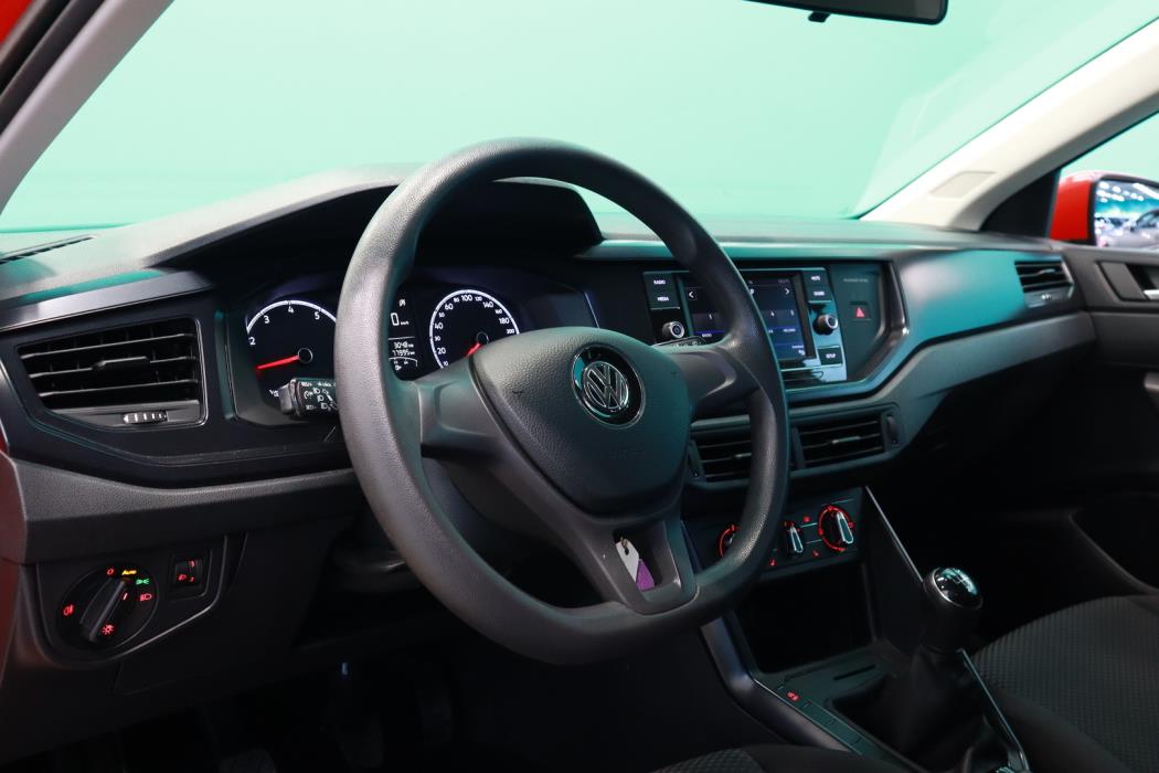 VOLKSWAGEN Polo 2018