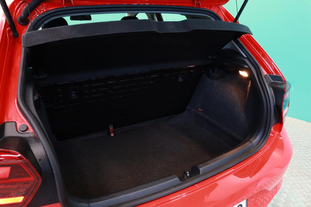 VOLKSWAGEN Polo 2018