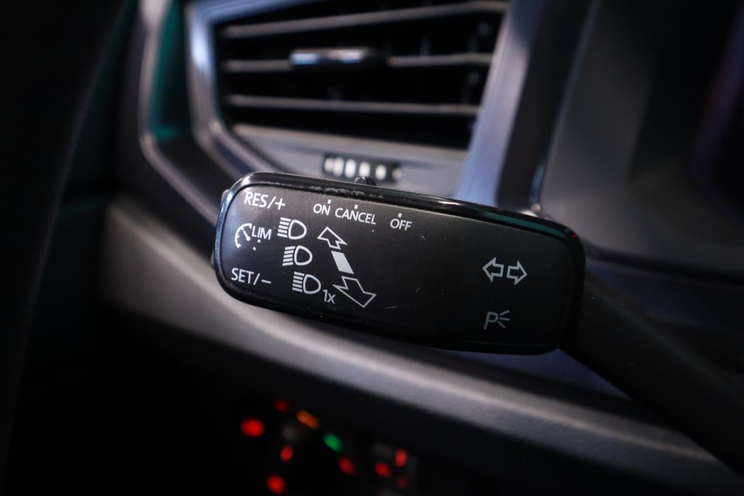 VOLKSWAGEN Polo 2018