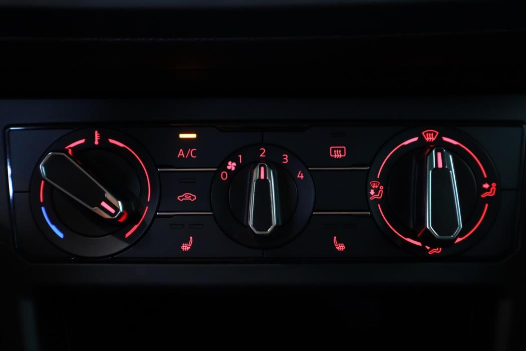 VOLKSWAGEN Polo 2018