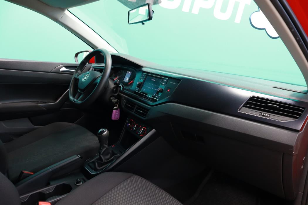 VOLKSWAGEN Polo 2018