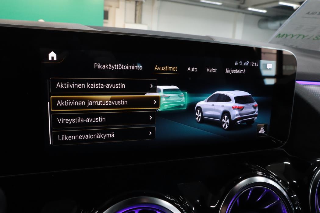 MERCEDES-BENZ GLA 2020