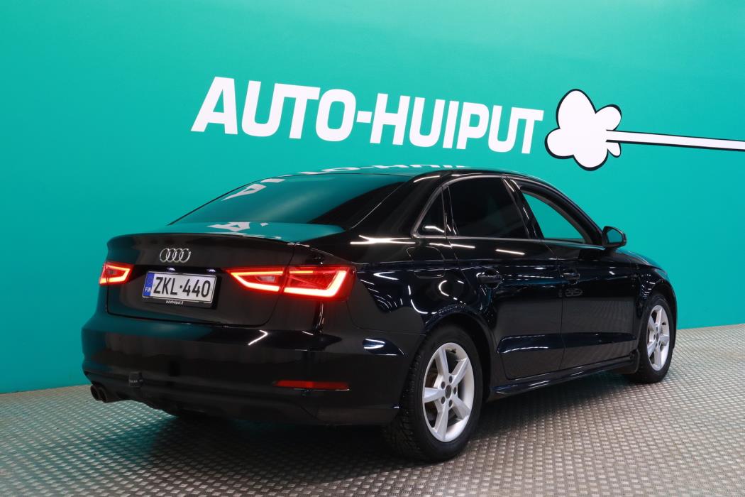 AUDI A3 2015