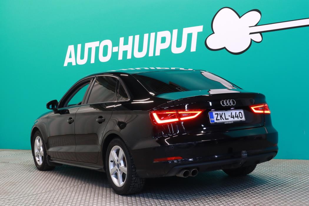 AUDI A3 2015