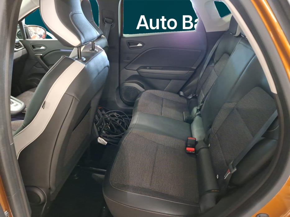 RENAULT Captur 2021