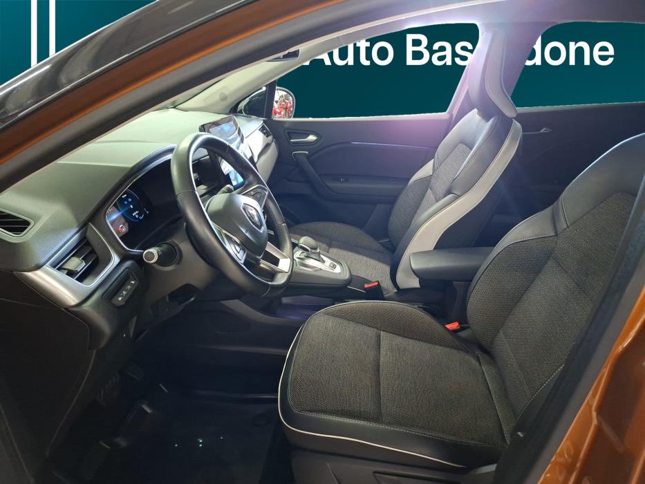 RENAULT Captur 2021