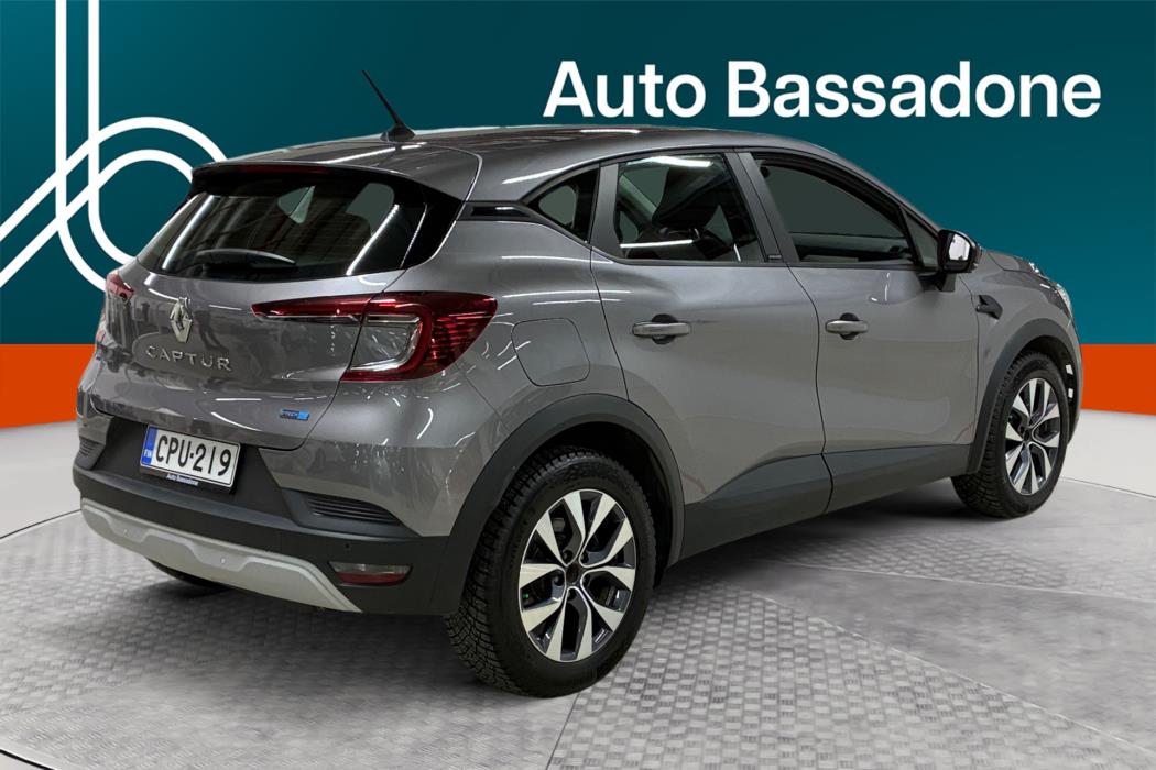 RENAULT Captur 2022