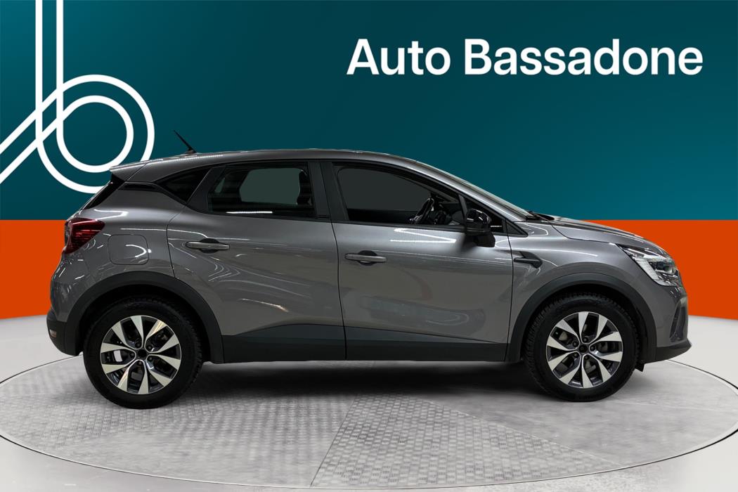 RENAULT Captur 2022