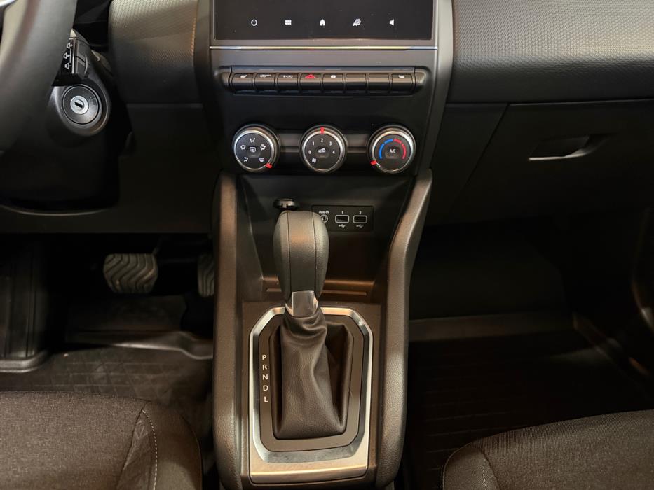 RENAULT Clio 2023