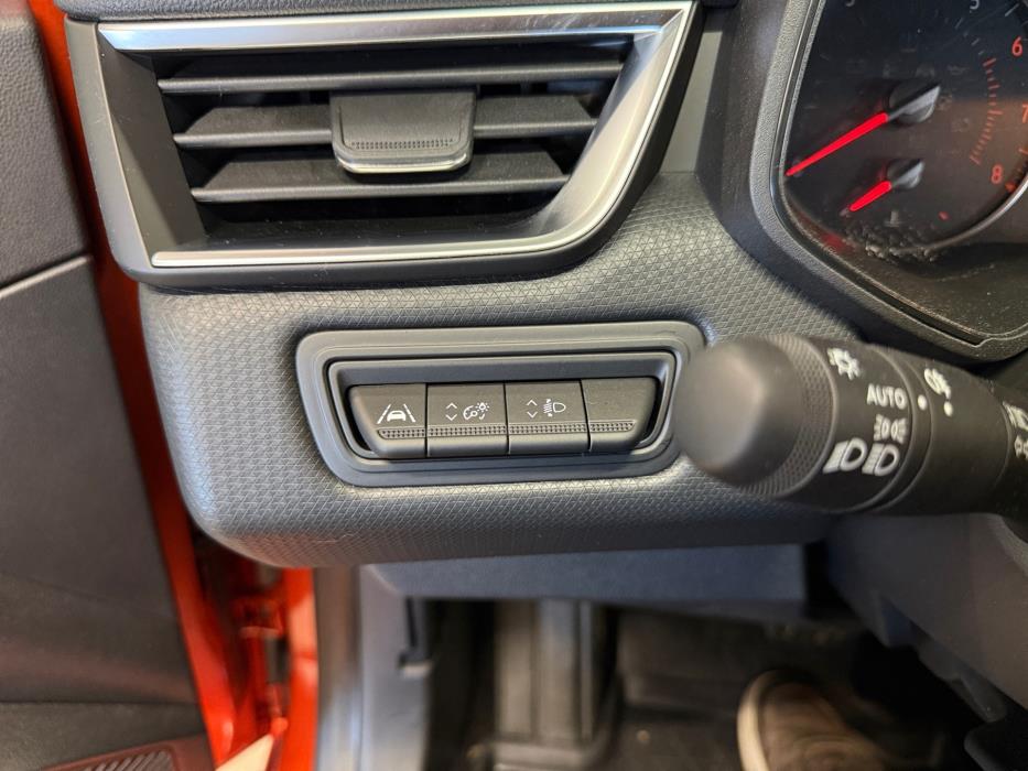 RENAULT Clio 2023