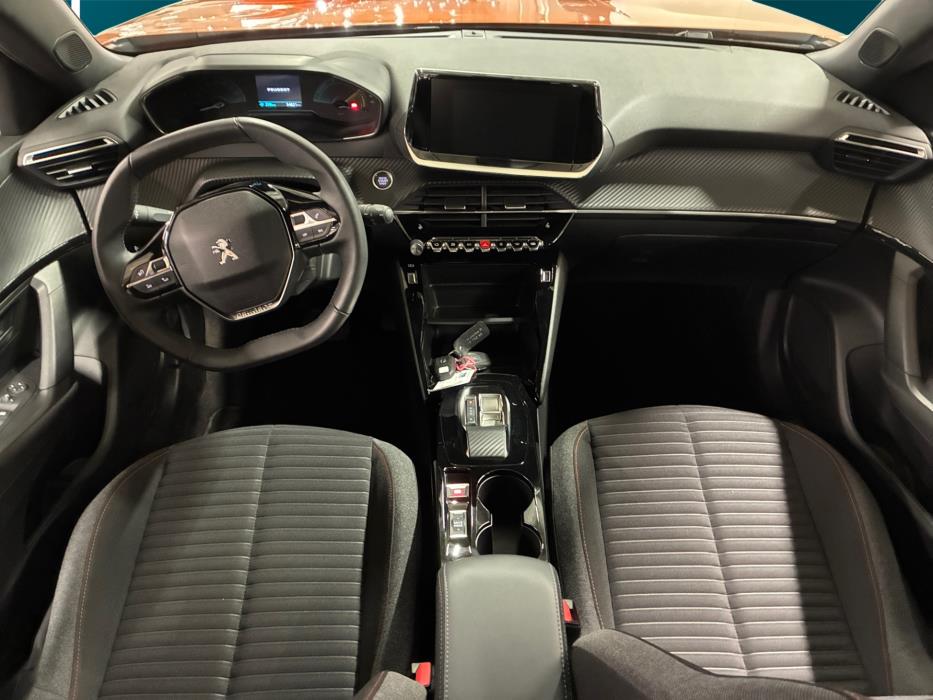 Peugeot e-2008 2023