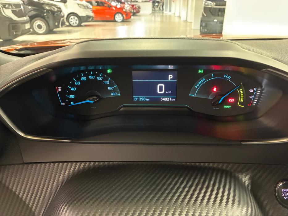 Peugeot e-2008 2023