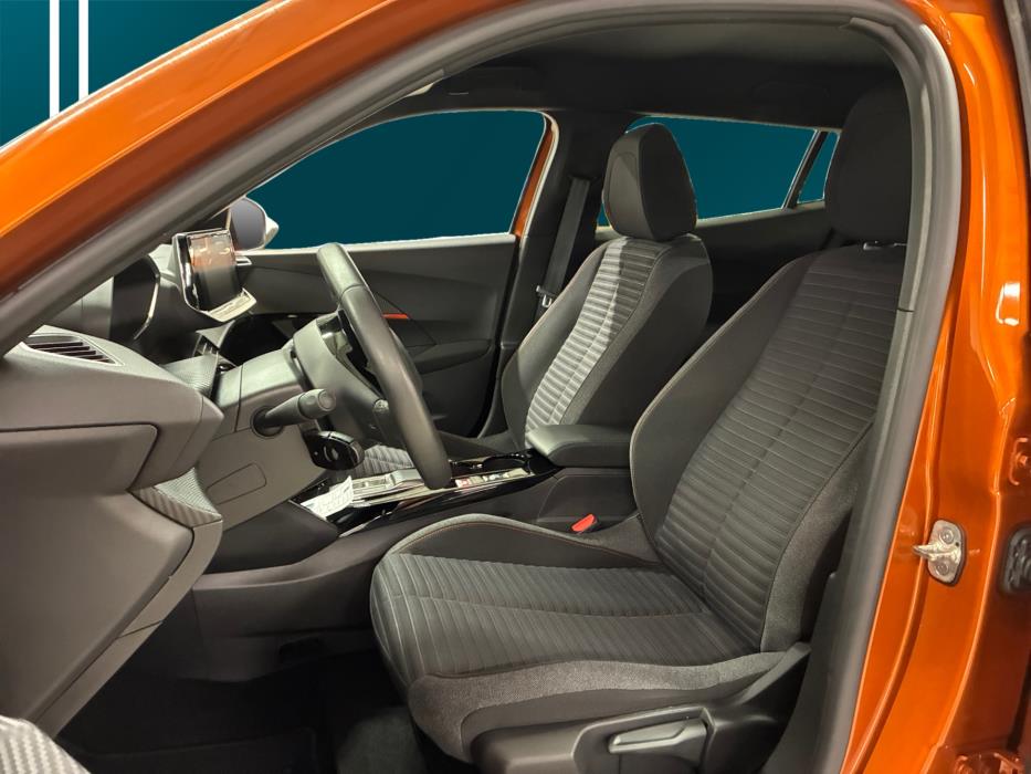 Peugeot e-2008 2023
