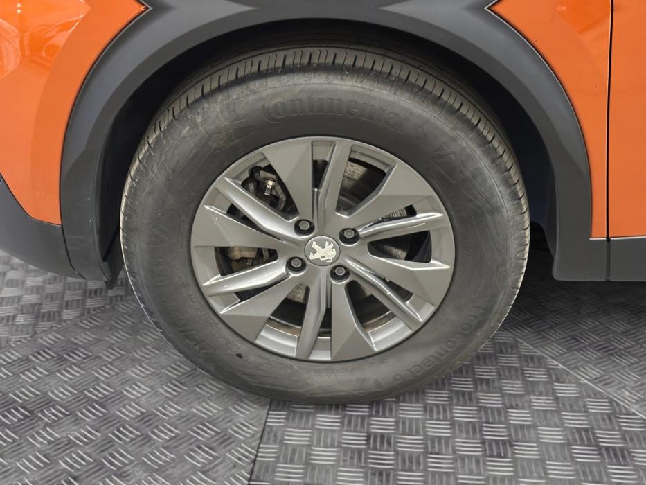 Peugeot e-2008 2023