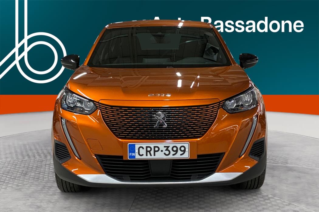 PEUGEOT e-2008 2023