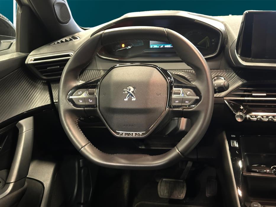 Peugeot e-2008 2023