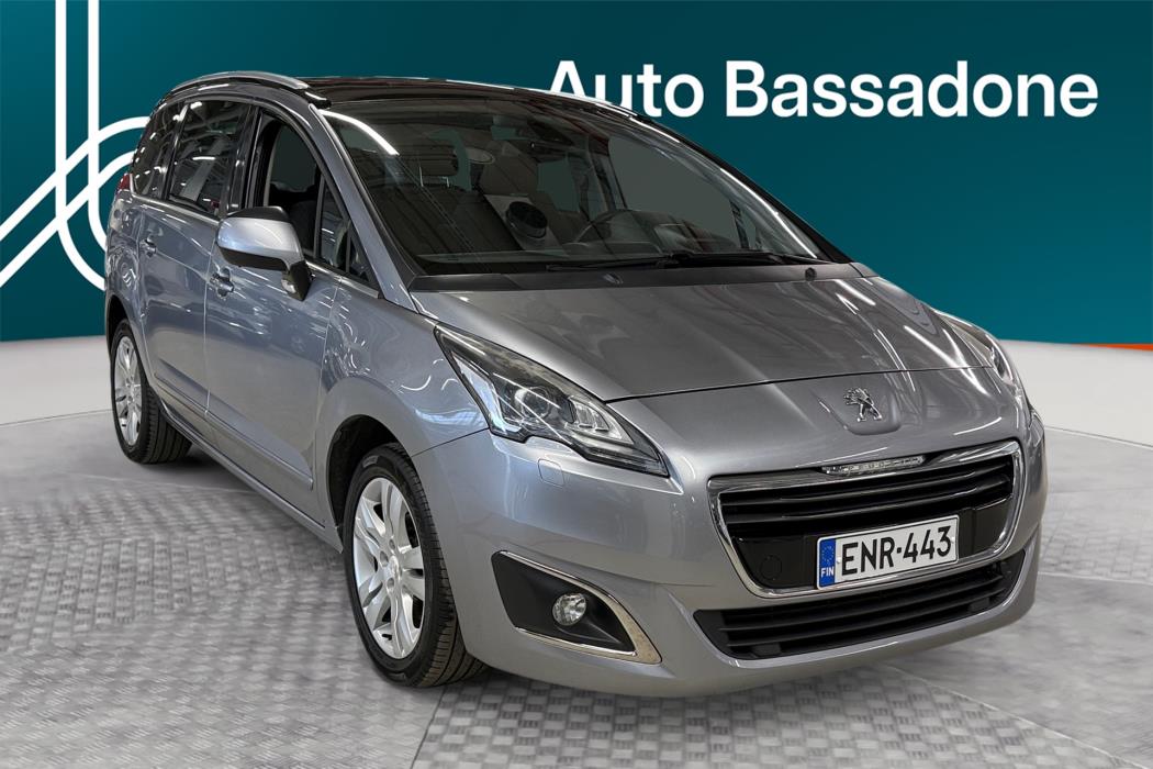 Peugeot 5008 2015