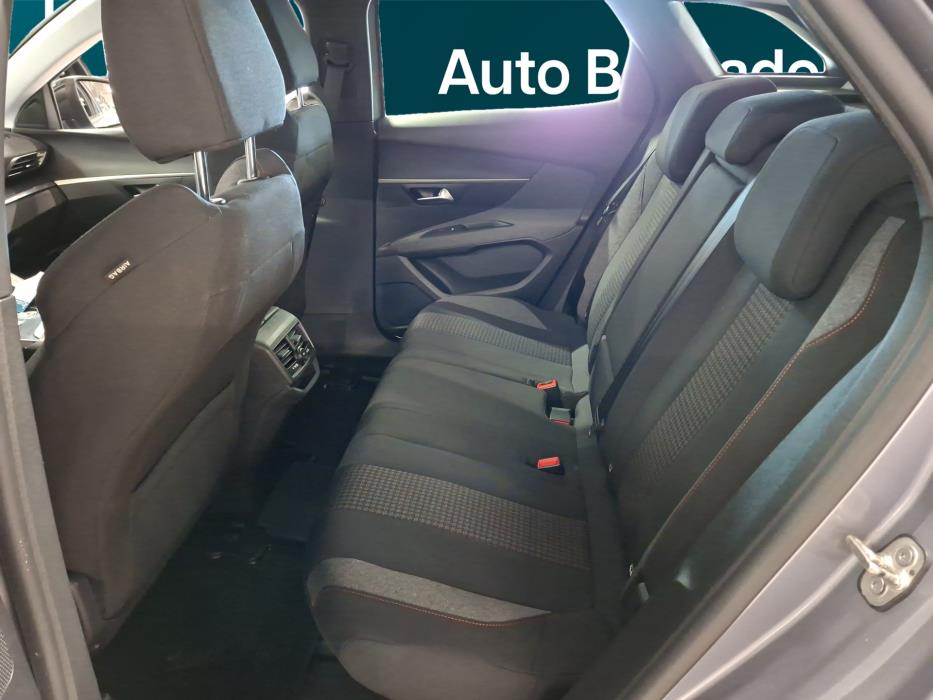 Peugeot 3008 2022