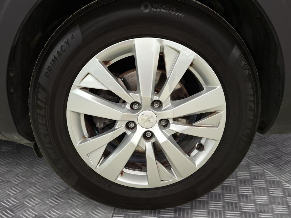 Peugeot 3008 2022