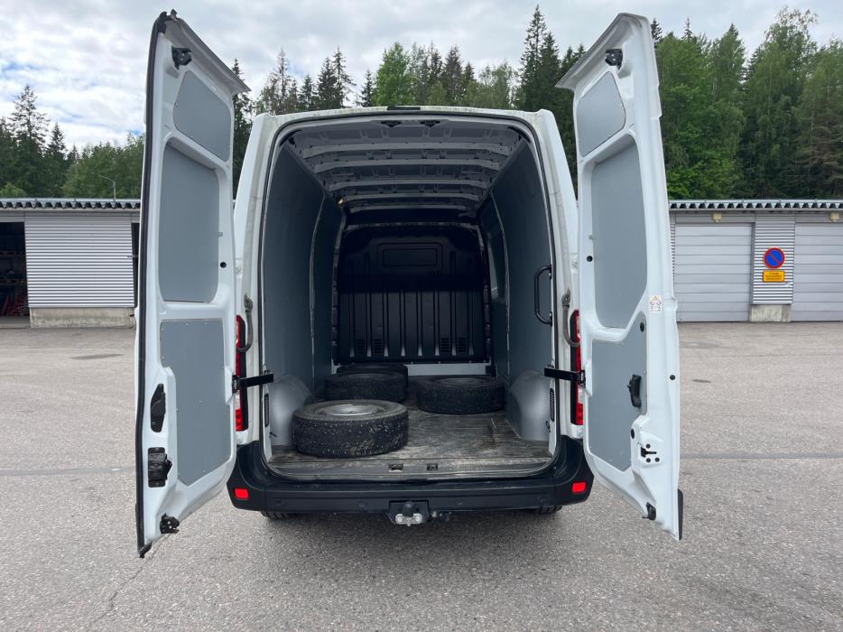 RENAULT Master 2023